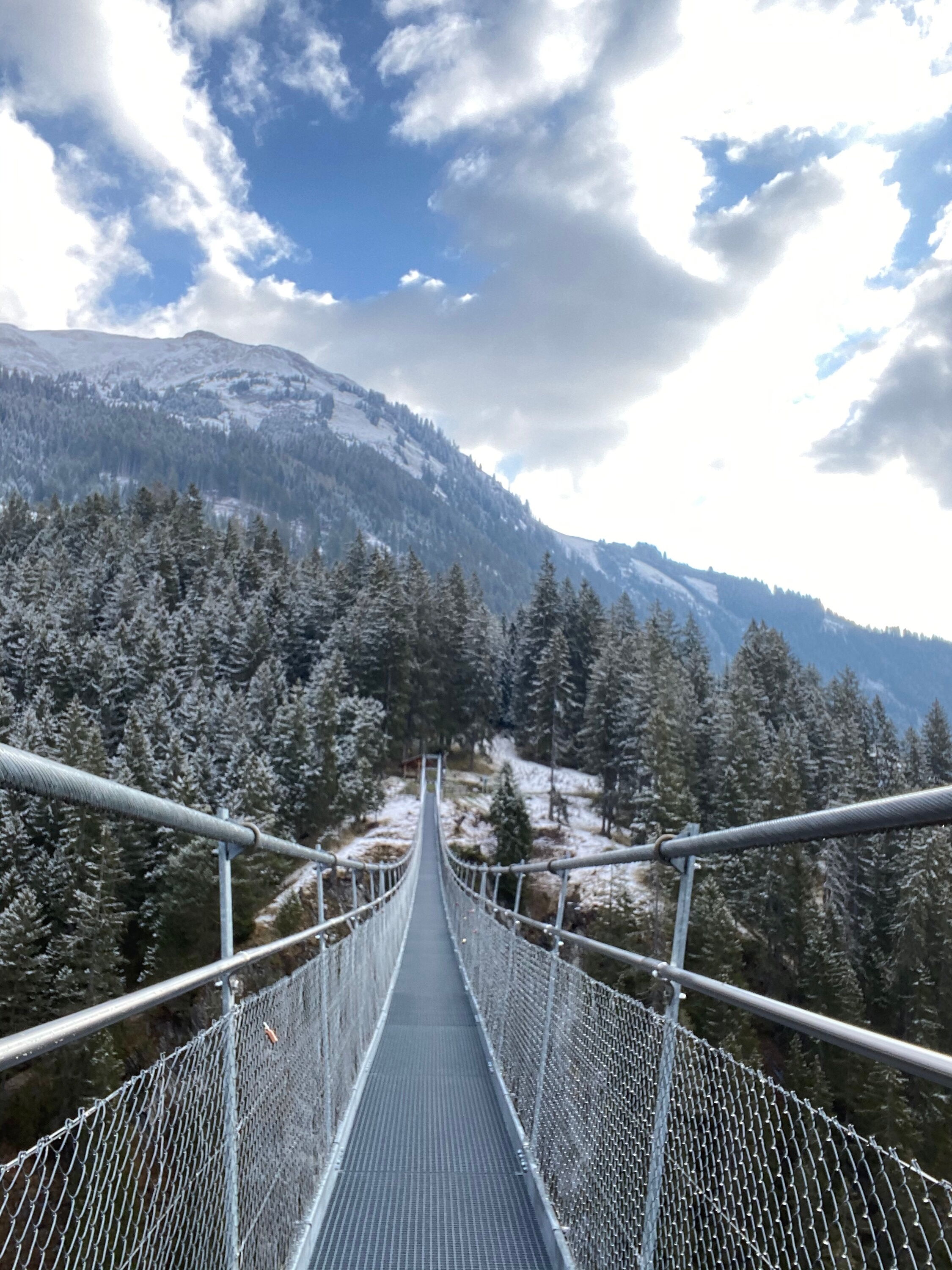 Wandern vor dem Frühstück und den Frühtau nutzen.