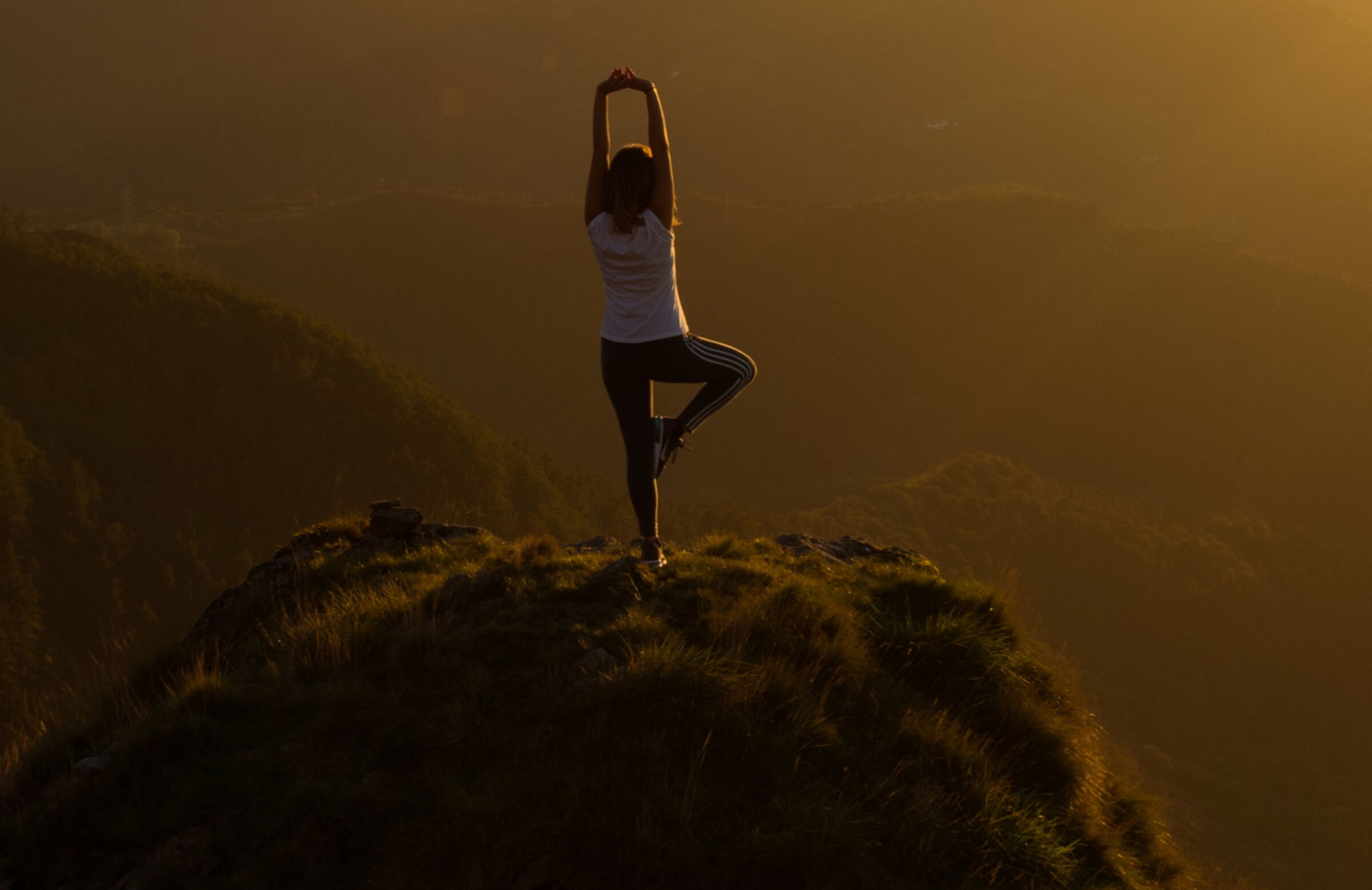 Yoga am Berg in der puren Lechtaler-Natur.