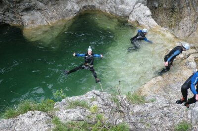 Lässiger Aktivurlaub mit dem Canyoning-Programm im Lechtal.