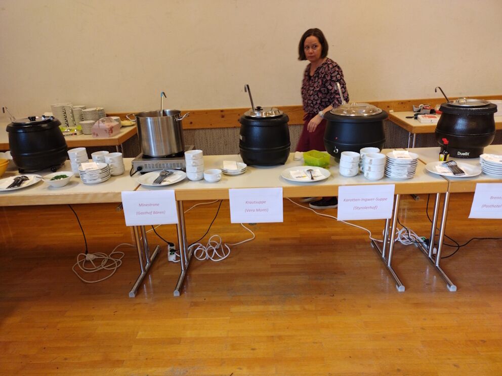 Suppen für den guten Zweck von den Gastbetrieben in Holzgau.