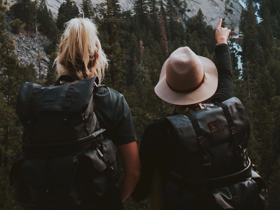 Wandern durch den Wald bis über die Baumgrenze auf die Gipfel im Naturpark-Lechtal.