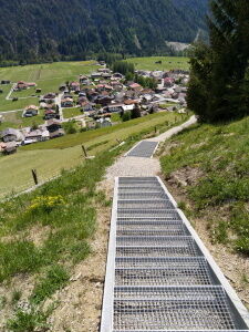 Stiege des Lebens. Teilabschnitt Vitalweg Holzgau.