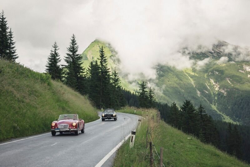 Fahrt von Holzgau nach Lech am Arlberg zum Flexenpass.
