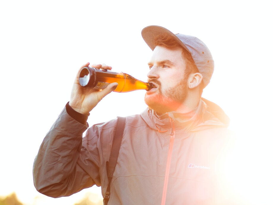 ein erfrischendes Bier kühl genießen.