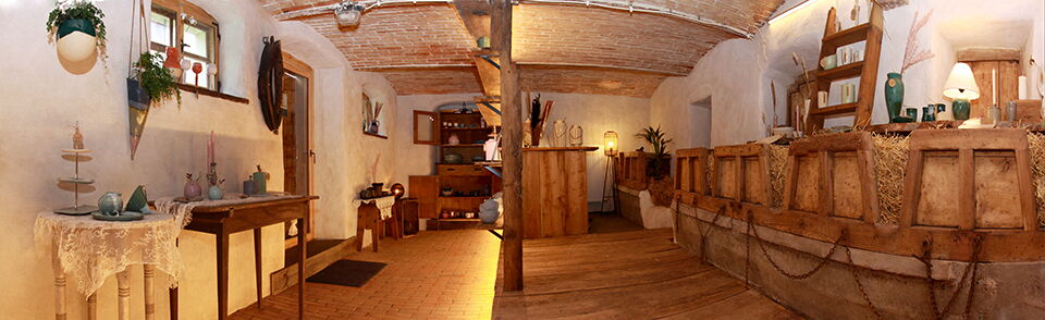 Ausstellungsraum in Holzgau, Facettenreich Ausstellungsbereich.