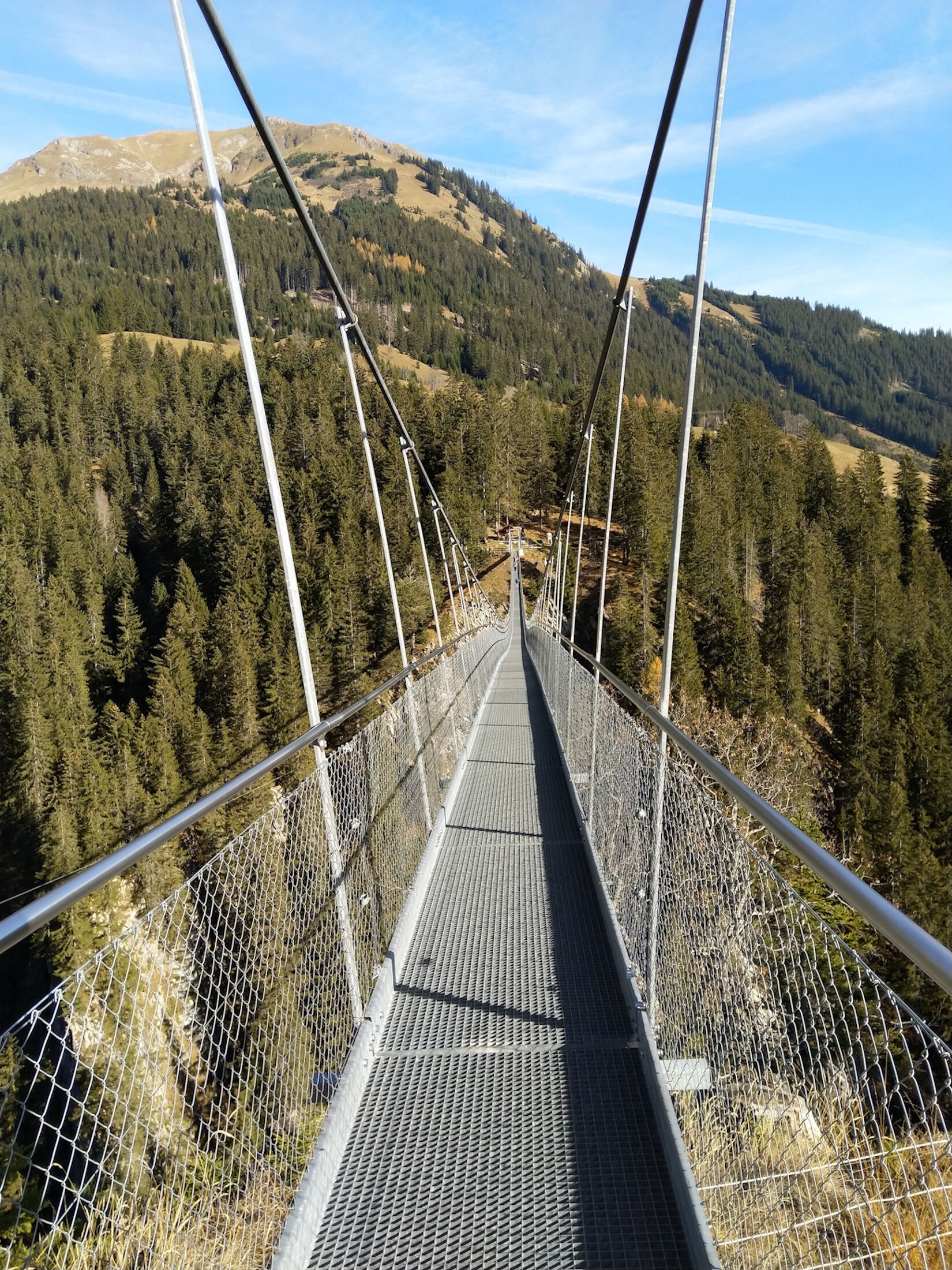 Wandern im Naturpark Lechtal an den Herbstmonaten.