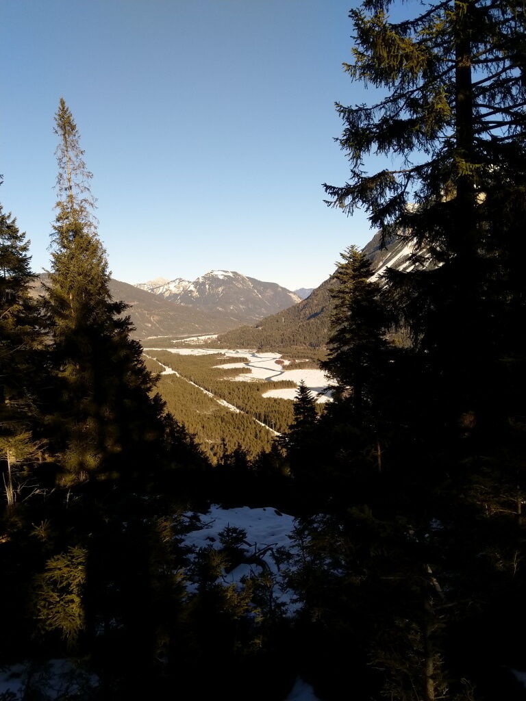 Der Lechzopf ist auch im späteren Herbst vom Baichlstein aus gut sichtbar.