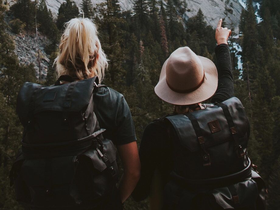 Wandern durch den Wald bis über die Baumgrenze auf die Gipfel im Naturpark-Lechtal.